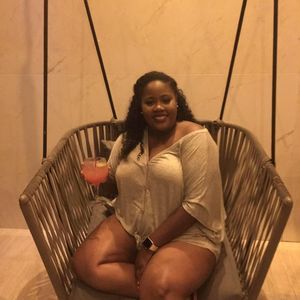 Meet your Posher, Stefanie